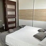 F5 Modern And Bright In Malta דירה