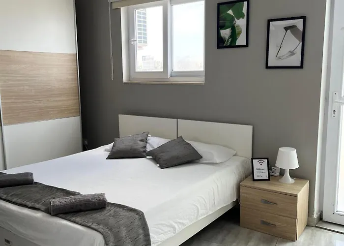 F5 Modern And Bright In Malta * Msida