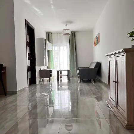 F5 Modern And Bright In Malta