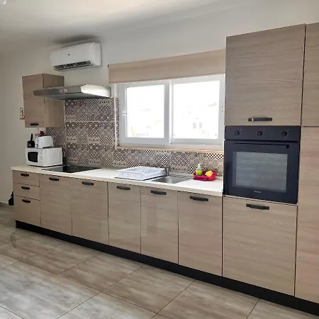 F5 Modern And Bright In Malta Msida