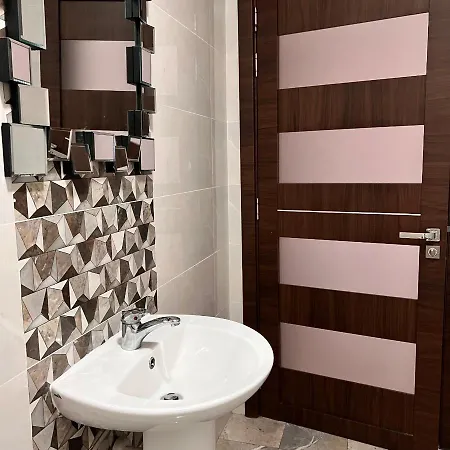 F5 Modern And Bright In Malta *