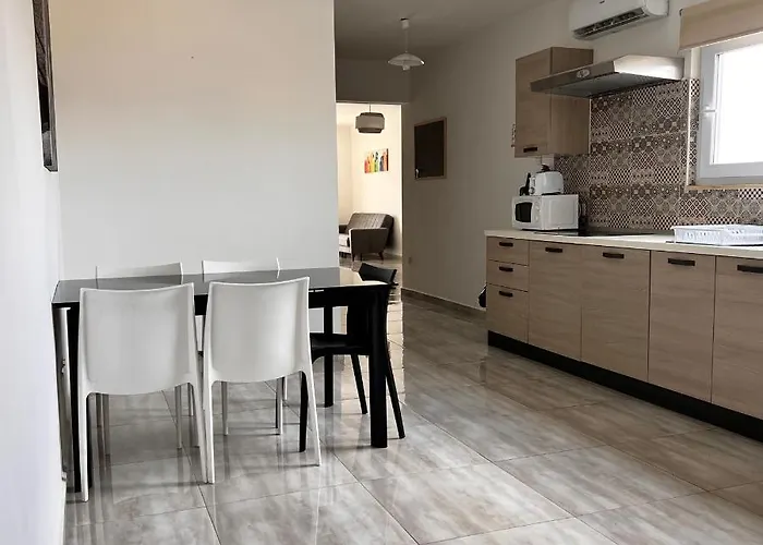 F5 Modern And Bright In Malta Msida